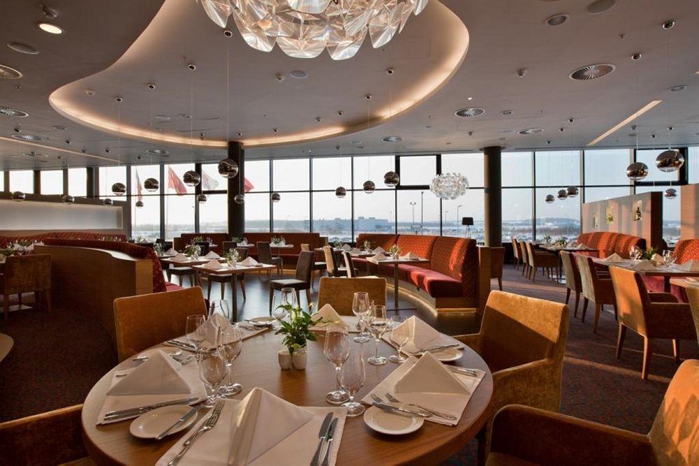 Crowne Plaza St.Petersburg Airport, An Ihg Hotel Saint Petersburg Restaurant photo